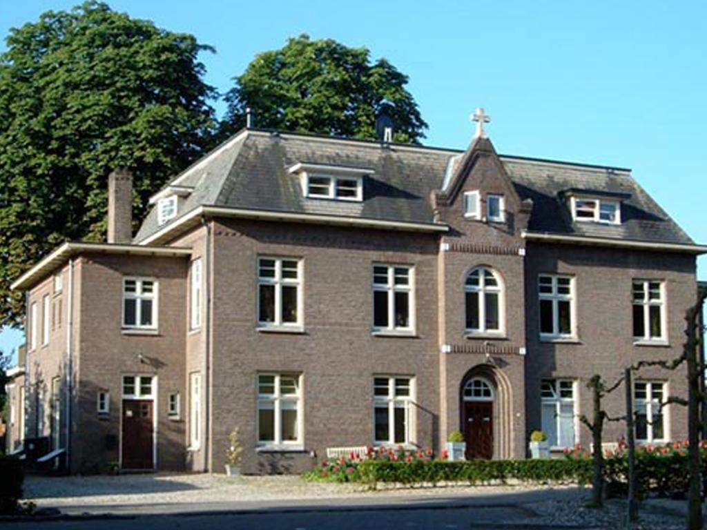 Gasthuis Pension Via Quidam Vaassen エクステリア 写真