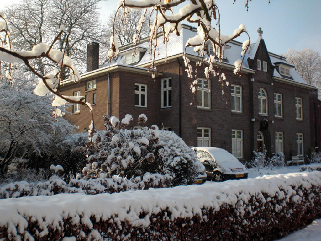 Gasthuis Pension Via Quidam Vaassen エクステリア 写真